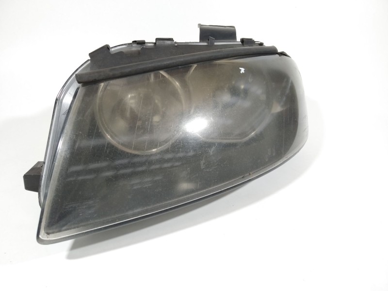 Recambio de faro izquierdo para audi a3 (8p1) 2.0 tdi 16v referencia OEM IAM 8P0941003A  