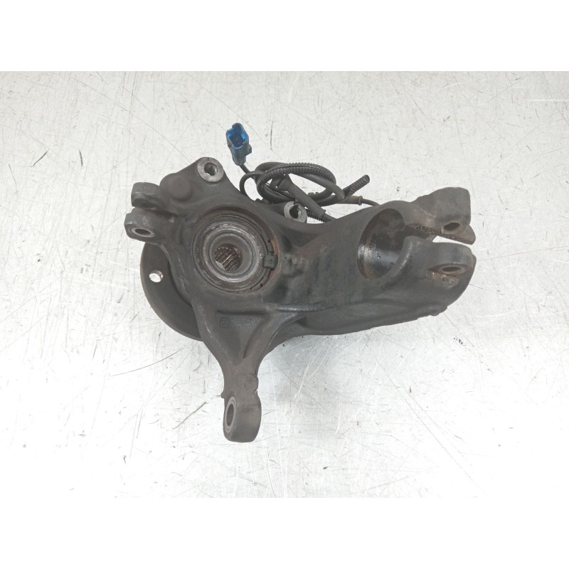 Recambio de mangueta delantera derecha para peugeot 208 i (ca_, cc_) 1.2 vti 82 referencia OEM IAM   