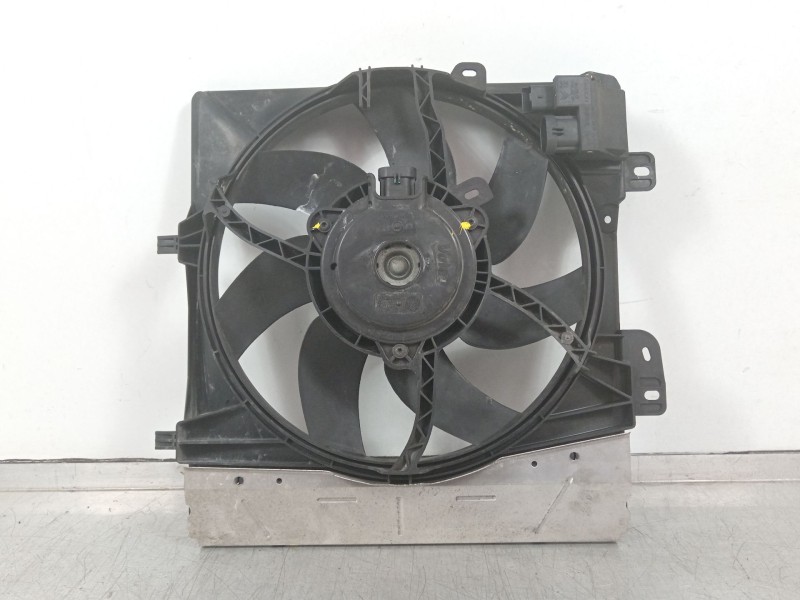 Recambio de electroventilador para peugeot 208 i (ca_, cc_) 1.2 vti 82 referencia OEM IAM 9675280980  