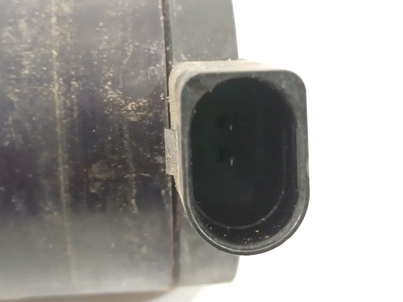 Recambio de bomba agua para porsche panamera diesel referencia OEM IAM 7L0965561L  