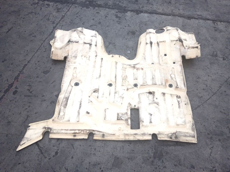 Recambio de no identificado para renault trafic iii (f82) l1h1 l1h1 2,7t referencia OEM IAM 749022782R  