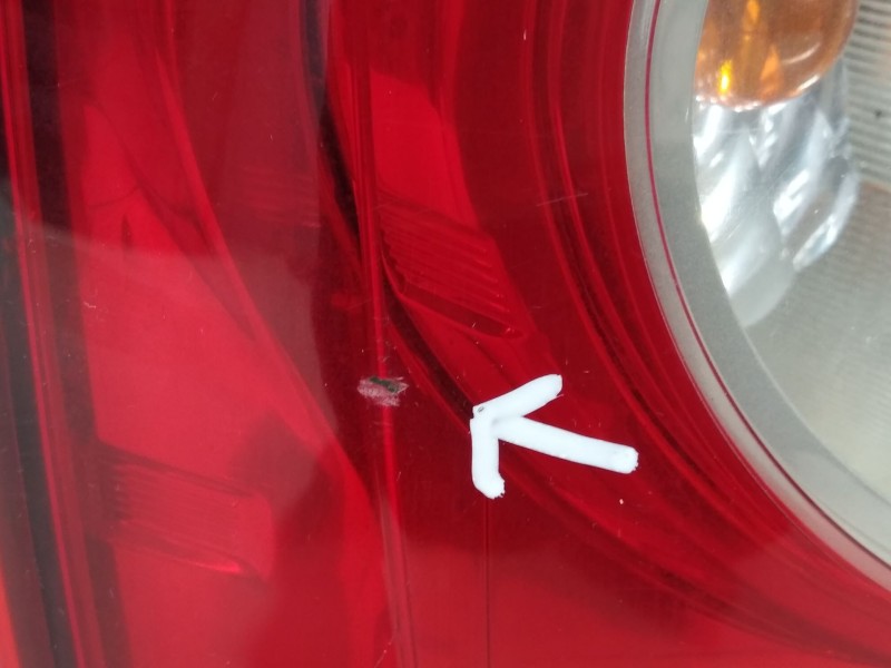 Recambio de piloto trasero izquierdo para dacia duster ambiance 4x2 referencia OEM IAM 265550035R  