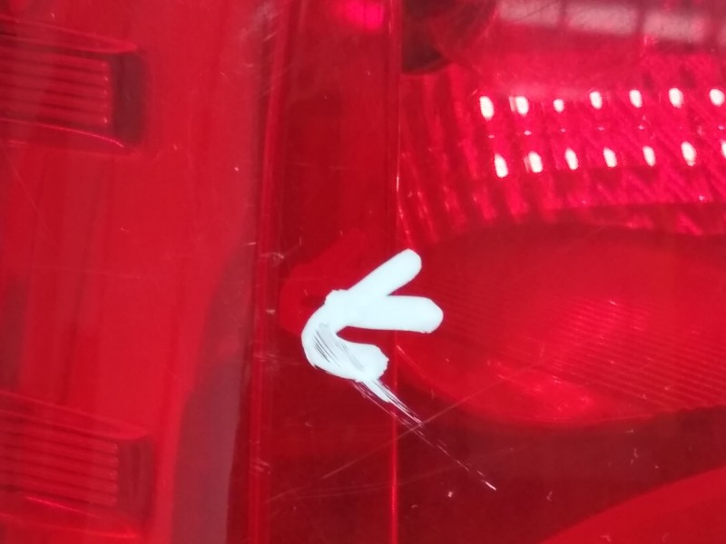 Recambio de piloto trasero izquierdo para dacia duster ambiance 4x2 referencia OEM IAM 265550035R  