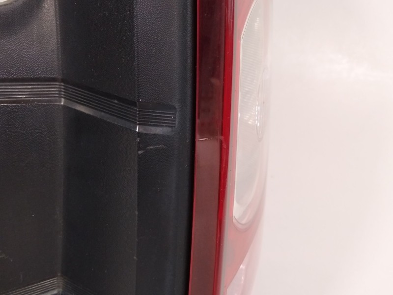 Recambio de piloto trasero derecho para dacia duster ambiance 4x2 referencia OEM IAM 265500033R  