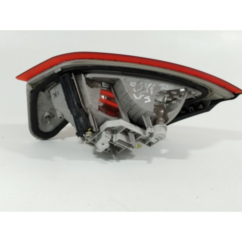 Recambio de piloto trasero izquierdo en porton para ford mondeo ber. (ca2) ghia referencia OEM IAM 7S7113A603  