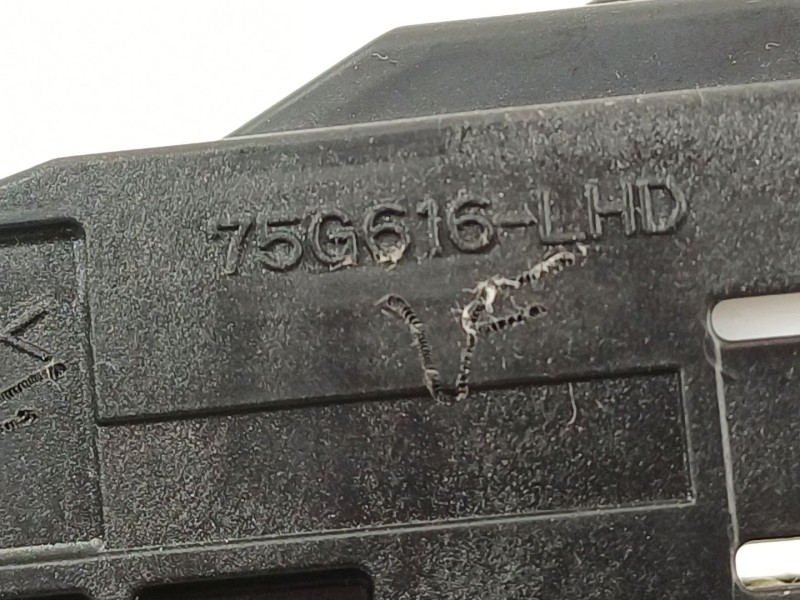 Recambio de palanca cambio para toyota prius plus van (_w4_) 1.8 hybrid (zvw40) referencia OEM IAM 3355047122B0  