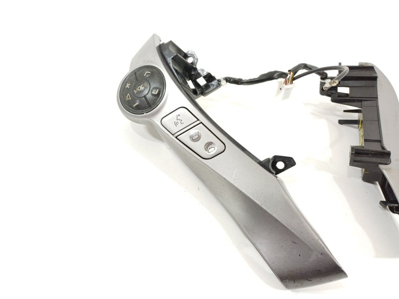 Recambio de mando volante para toyota prius plus van (_w4_) 1.8 hybrid (zvw40) referencia OEM IAM 8425047500  