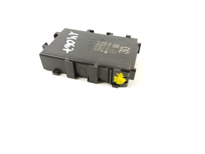Recambio de modulo electronico para toyota prius plus van (_w4_) 1.8 hybrid (zvw40) referencia OEM IAM 8911147080  