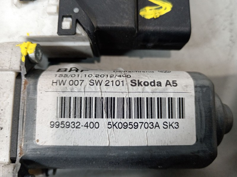 Recambio de elevalunas trasero izquierdo para skoda octavia berlina (1z3) family referencia OEM IAM 5k0959703a  