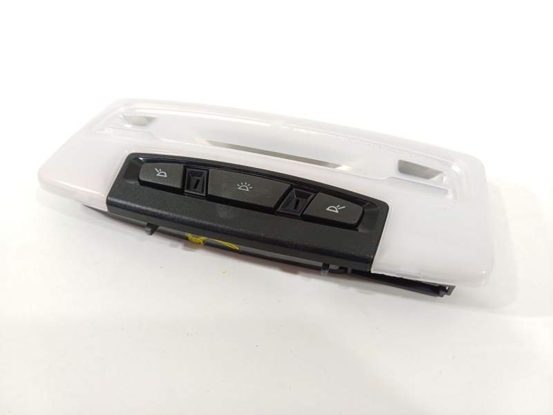 LUZ INTERIOR 42927792901 61319312496