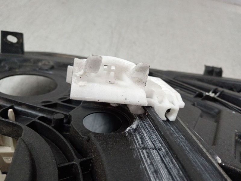 Recambio de elevalunas delantero derecho para hyundai i30 (pd) n project c referencia OEM IAM 82480g4090  