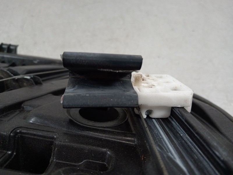 Recambio de elevalunas delantero derecho para hyundai i30 (pd) n project c referencia OEM IAM 82480g4090  