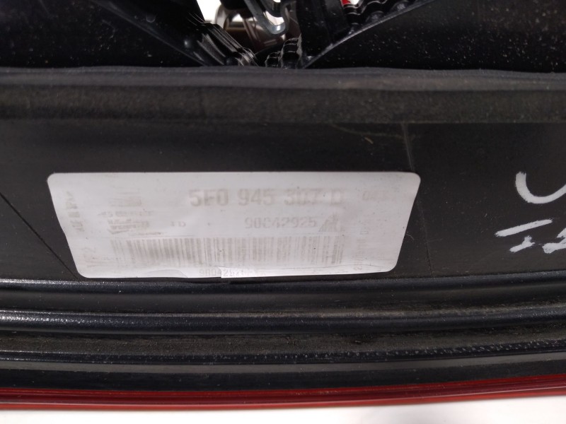 Recambio de piloto trasero izquierdo en porton para seat leon (5f1) fr referencia OEM IAM 5F0945307D  