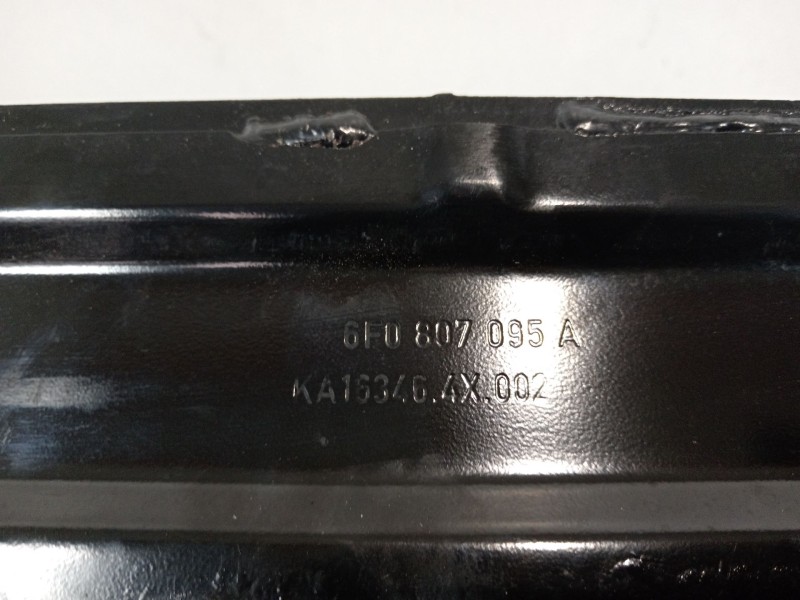 Recambio de refuerzo paragolpes delantero para seat ibiza v (kj1, kjg) 1.0 tsi referencia OEM IAM 6f0807111  