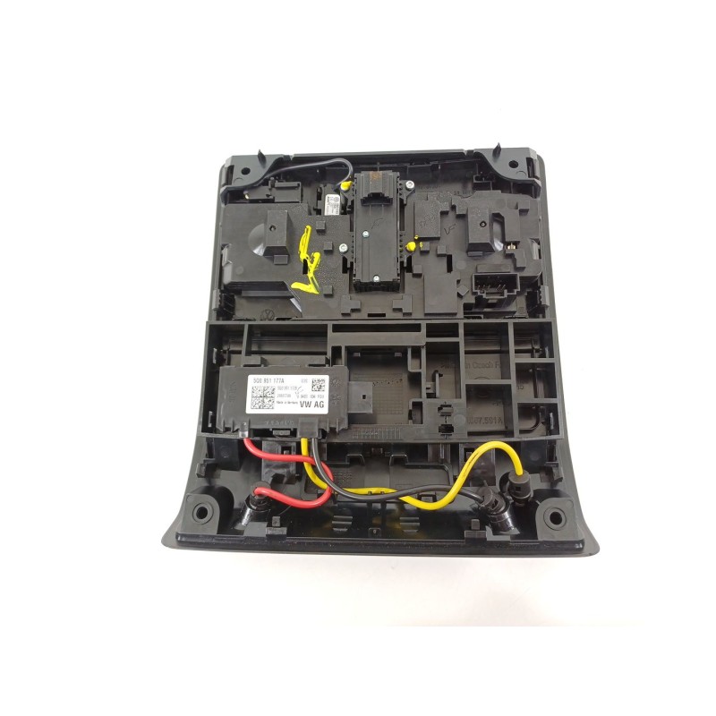 Recambio de luz interior para seat ibiza (kj1) referencia OEM IAM 2GA947105AF  5Q0951177A