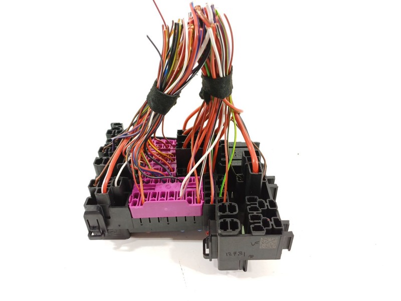 Recambio de caja reles / fusibles para seat ibiza (kj1) referencia OEM IAM 2Q0937615A  
