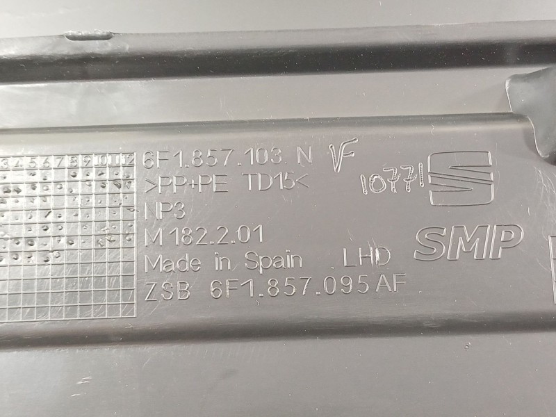 Recambio de guantera para seat ibiza (kj1) referencia OEM IAM 6F1857103N  