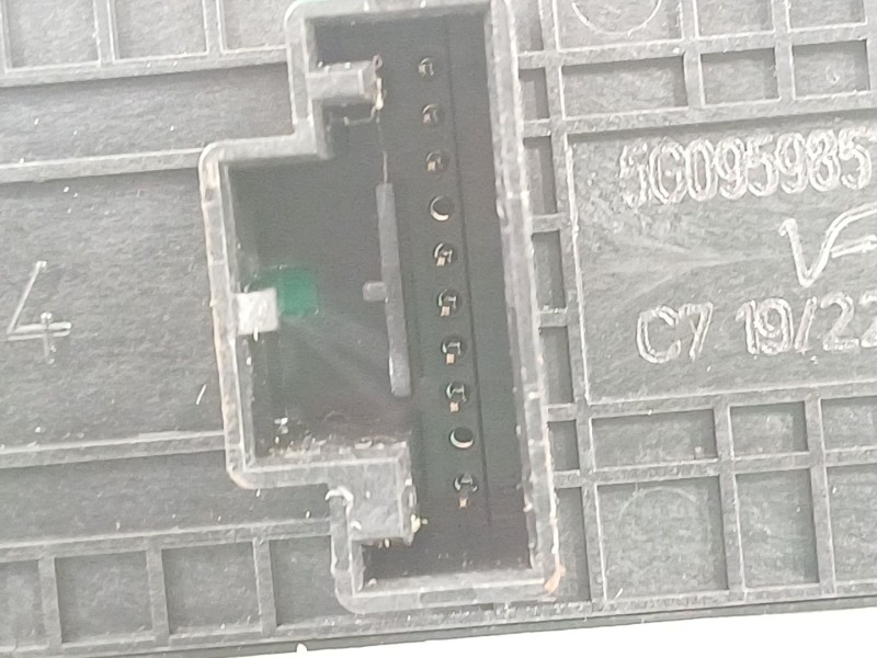 Recambio de mando elevalunas delantero izquierdo para seat ibiza (kj1) referencia OEM IAM 5G0959857F  