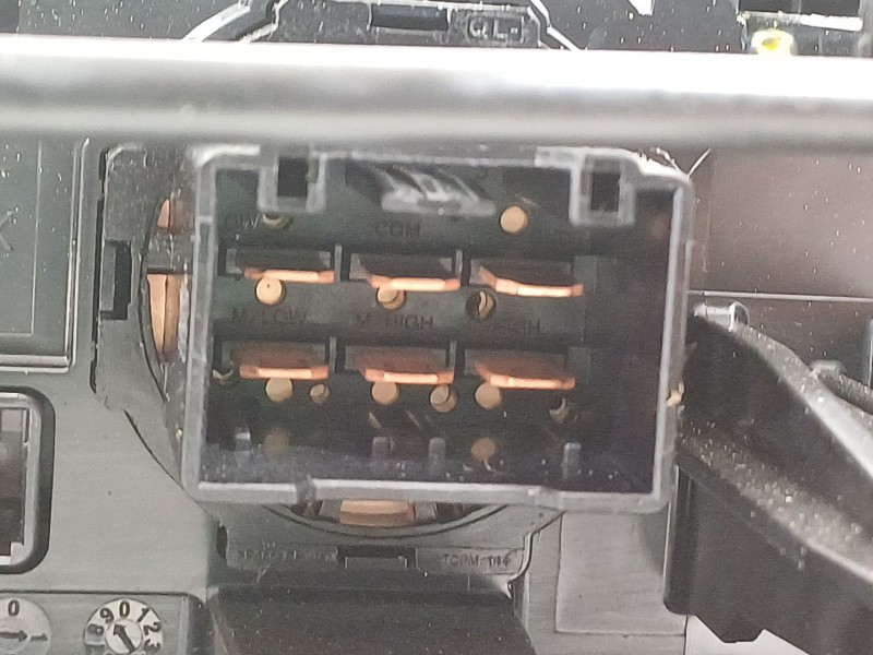 Recambio de mando climatizador para kia stonic (ybcuv) referencia OEM IAM 97250H8120 97250H8120LEF 8120SGO052