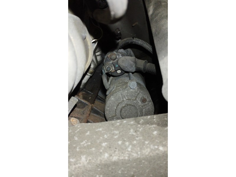 Recambio de motor arranque para ssangyong rodius xdi referencia OEM IAM 6611513701  