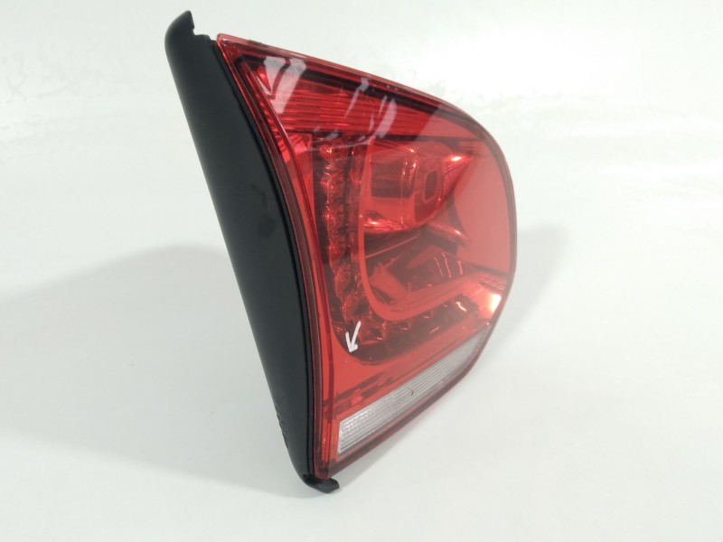 Recambio de piloto trasero izquierdo en porton para volkswagen golf vi (5k1) gti referencia OEM IAM 5K0945094AF  