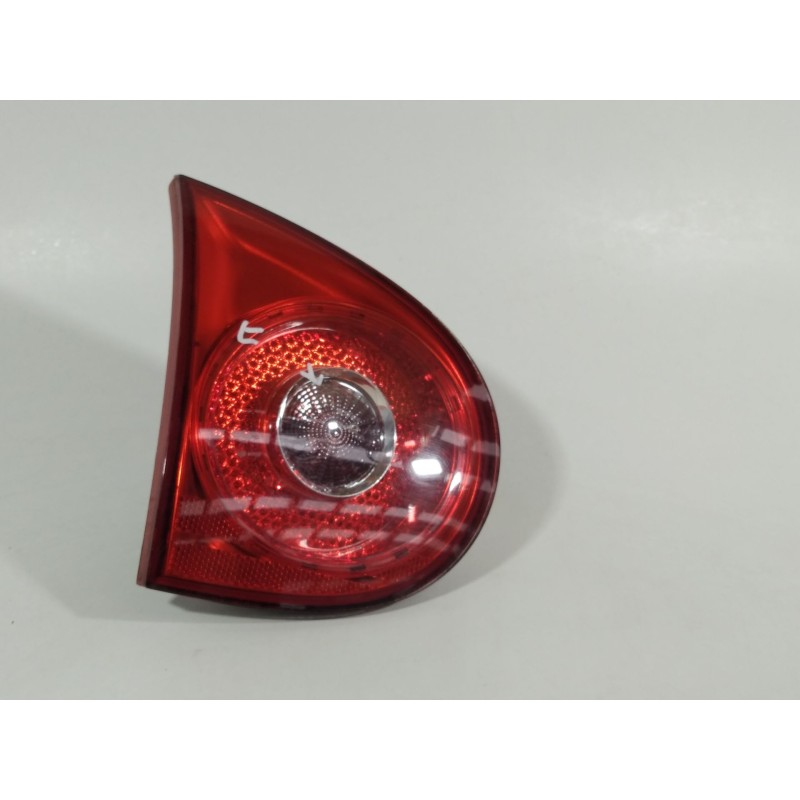 Recambio de piloto trasero izquierdo en porton para volkswagen golf v berlina (1k1) gti referencia OEM IAM 1K6945093E  