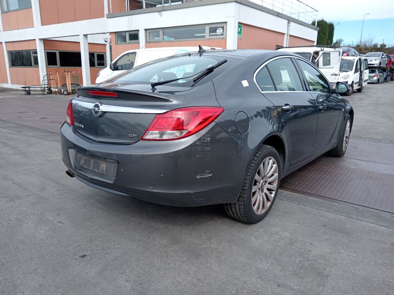 opel insignia a (g09) del año 2010