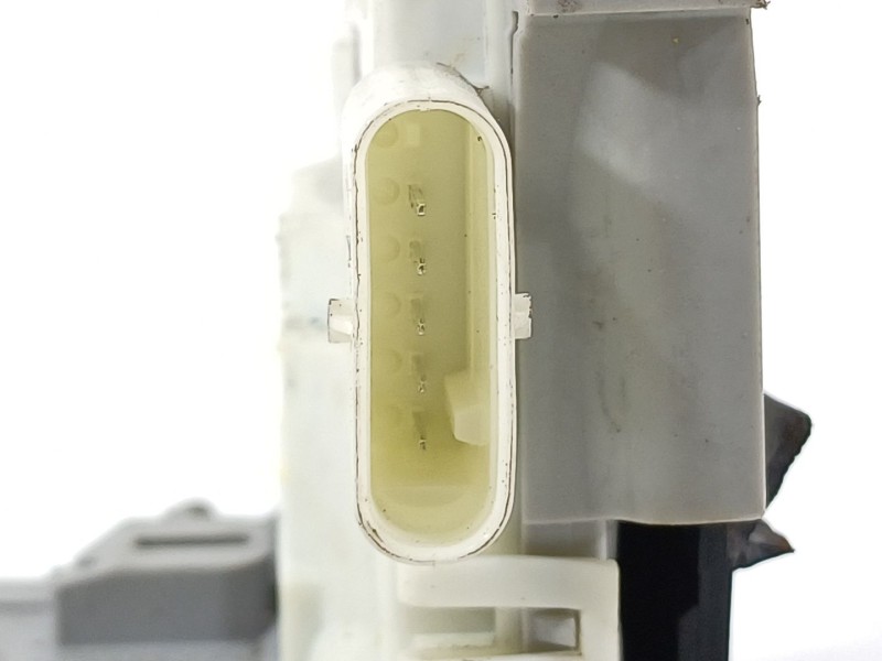 Recambio de cerradura puerta trasera derecha para audi a5 sportback (f5a) advanced quattro referencia OEM IAM 8X0839016E  