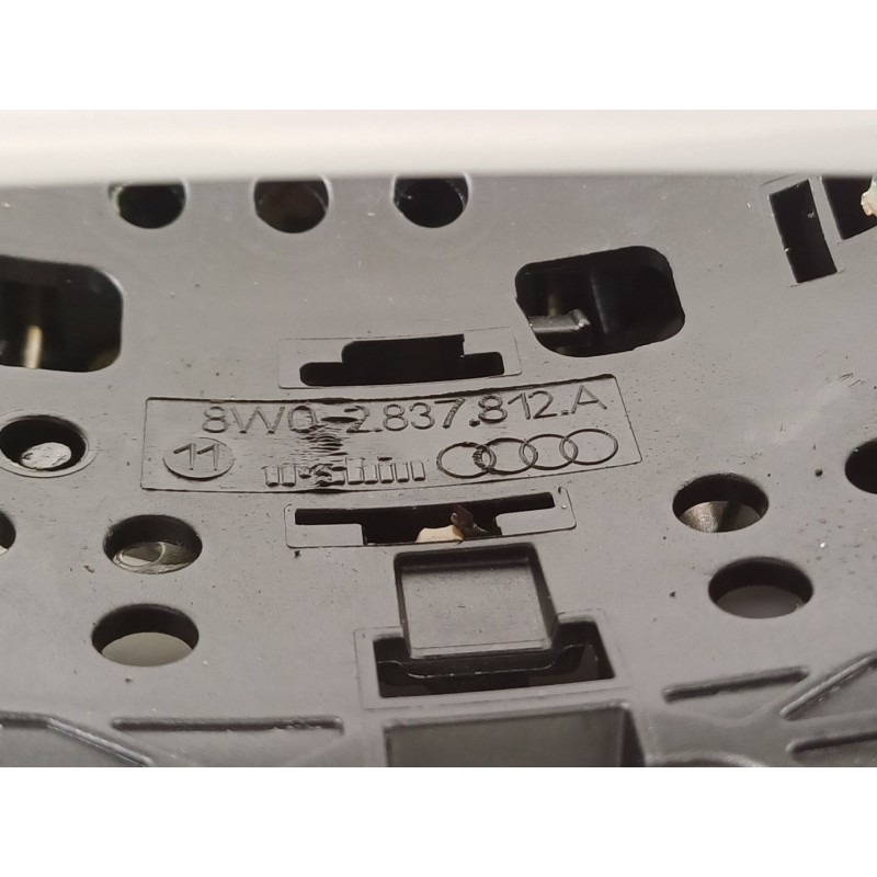 Recambio de maneta exterior trasera derecha para audi a5 sportback (f5a) advanced quattro referencia OEM IAM 8W02837812A  