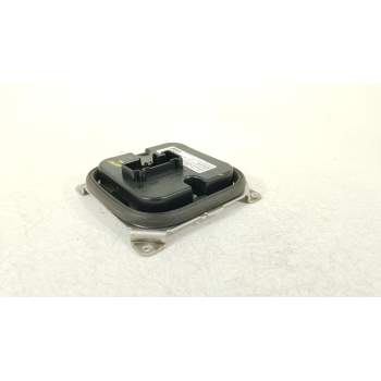 CENTRALITA FAROS XENON 260555097R A2C90665800 