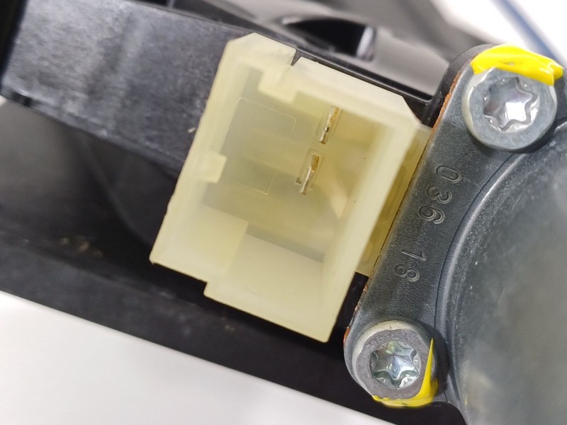 Recambio de elevalunas trasero derecho para audi a5 sportback (f5a) advanced quattro referencia OEM IAM 8W8839462  8W0959802