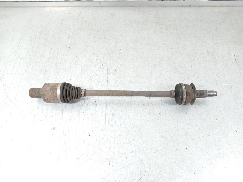 Recambio de transmision trasera derecha para jeep renegade deserthawk 4wd referencia OEM IAM   