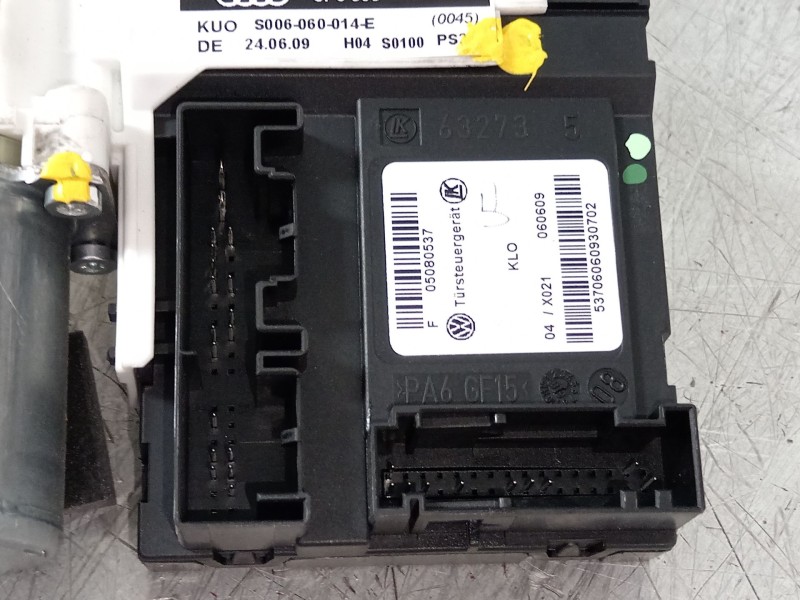 Recambio de elevalunas delantero derecho para audi a3 (8p) 1.9 tdi ambiente referencia OEM IAM 8P0959802N  
