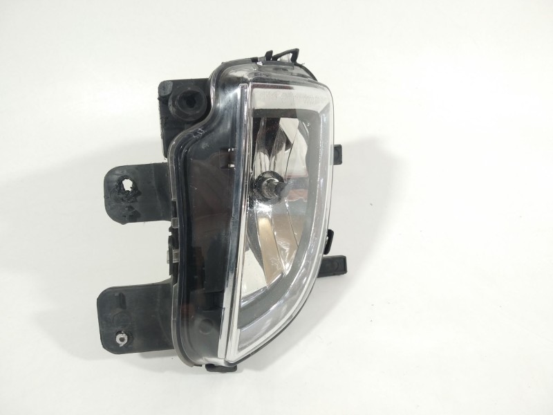 Recambio de faro antiniebla izquierdo para volkswagen golf vi (5k1) 1.6 tdi referencia OEM IAM 5K0941699C  