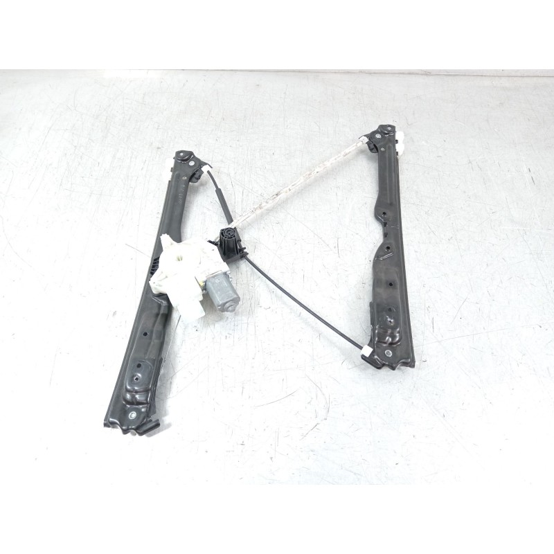 Recambio de elevalunas delantero derecho para peugeot 308 sw allure referencia OEM IAM 9826079480  