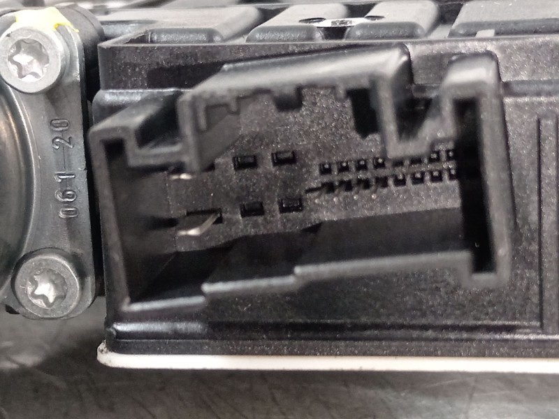 Recambio de elevalunas delantero derecho para skoda fabia combi active referencia OEM IAM 2Q2959406  