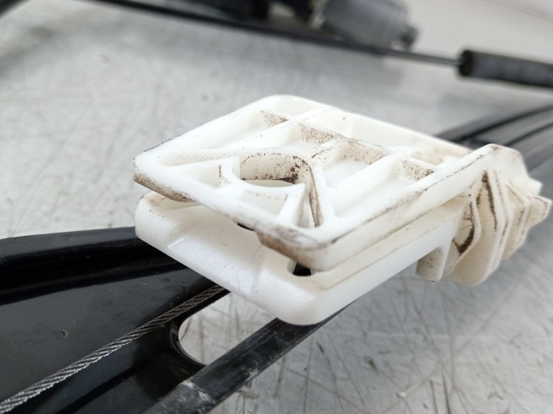 Recambio de elevalunas delantero derecho para skoda fabia combi active referencia OEM IAM 2Q2959406  