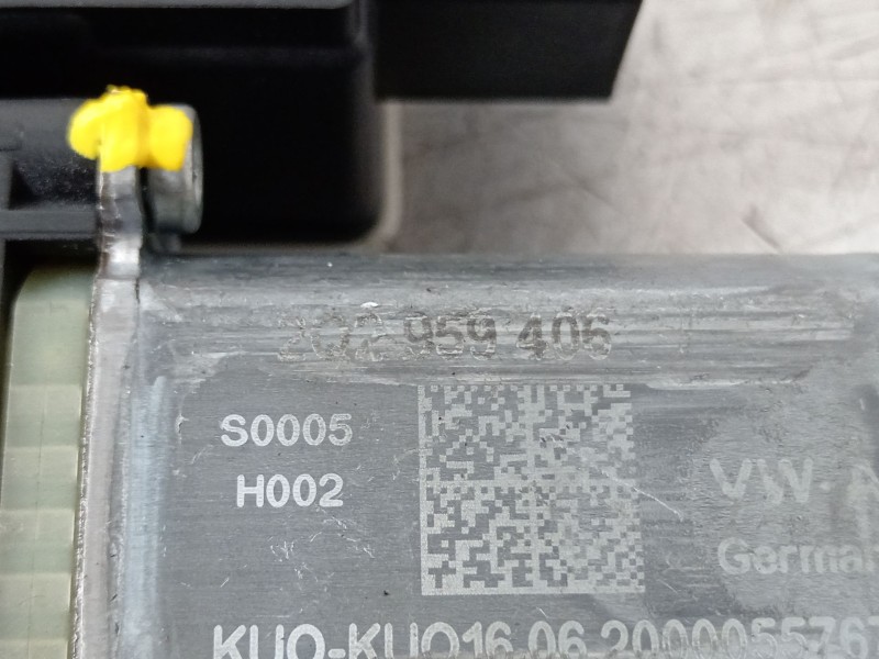 Recambio de elevalunas delantero derecho para skoda fabia combi active referencia OEM IAM 2Q2959406  