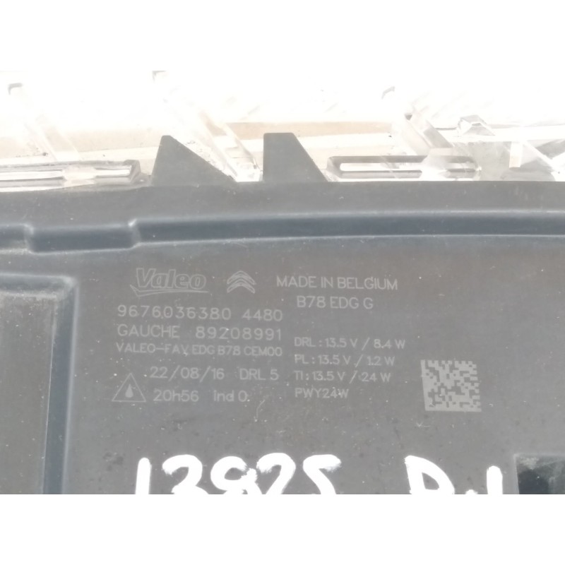 Recambio de piloto delantero izquierdo para citroën c4 picasso ii 1.6 bluehdi 120 referencia OEM IAM 9676036380  
