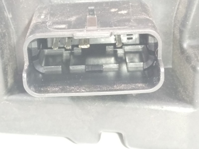 Recambio de piloto delantero izquierdo para citroën c4 picasso ii 1.6 bluehdi 120 referencia OEM IAM 9676036380  