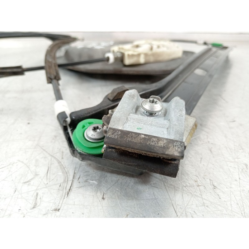 Recambio de elevalunas delantero izquierdo para volkswagen golf v berlina (1k1) gt sport referencia OEM IAM 1K3837401B 1K0959793