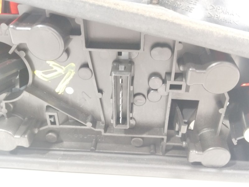 Recambio de piloto trasero derecho para peugeot 306 hatchback (7a, 7c, n3, n5) 1.6 referencia OEM IAM 6351H7  