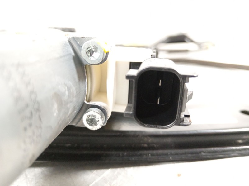 Recambio de elevalunas delantero derecho para ford focus lim. ambiente referencia OEM IAM CM51A23200  