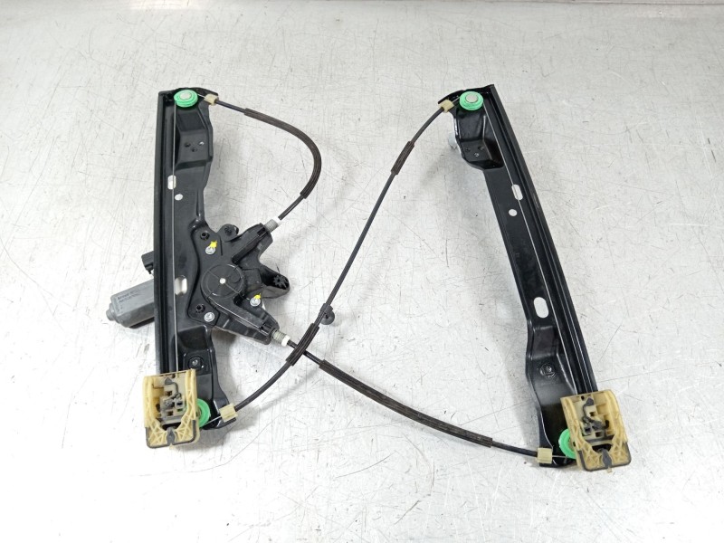 Recambio de elevalunas delantero derecho para ford focus lim. ambiente referencia OEM IAM CM51A23200  