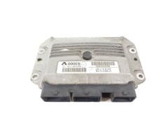 Recambio de centralita motor uce para renault clio iii confort dynamique referencia OEM IAM 8200461733  8200504593