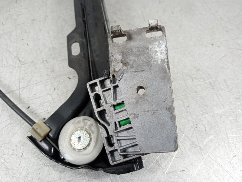 Recambio de elevalunas delantero derecho para bmw serie 3 cabrio (e93) 325d referencia OEM IAM 7193456  