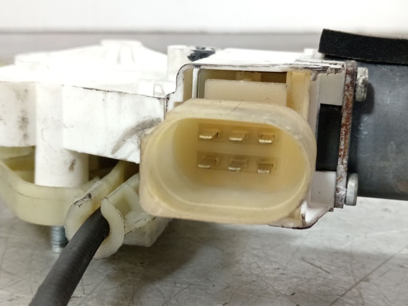 Recambio de elevalunas delantero derecho para bmw serie 3 cabrio (e93) 325d referencia OEM IAM 7193456  