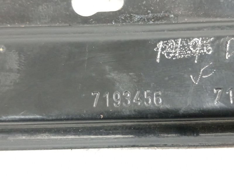 Recambio de elevalunas delantero derecho para bmw serie 3 cabrio (e93) 325d referencia OEM IAM 7193456  