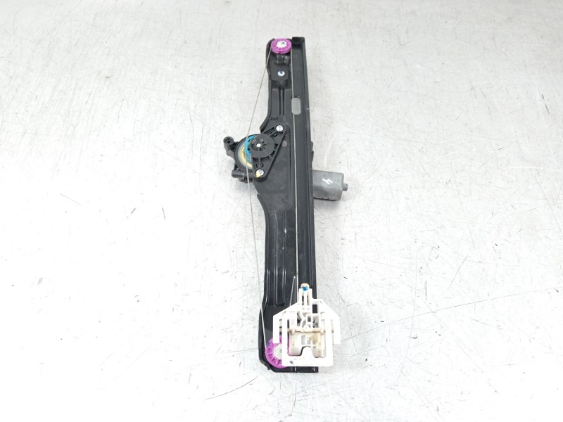 Recambio de elevalunas trasero derecho para bmw serie 2 gran tourer (f46) 218d referencia OEM IAM 7321056  