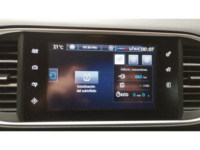 Recambio de pantalla multifuncion para peugeot 308 sw access referencia OEM IAM 9811486280  